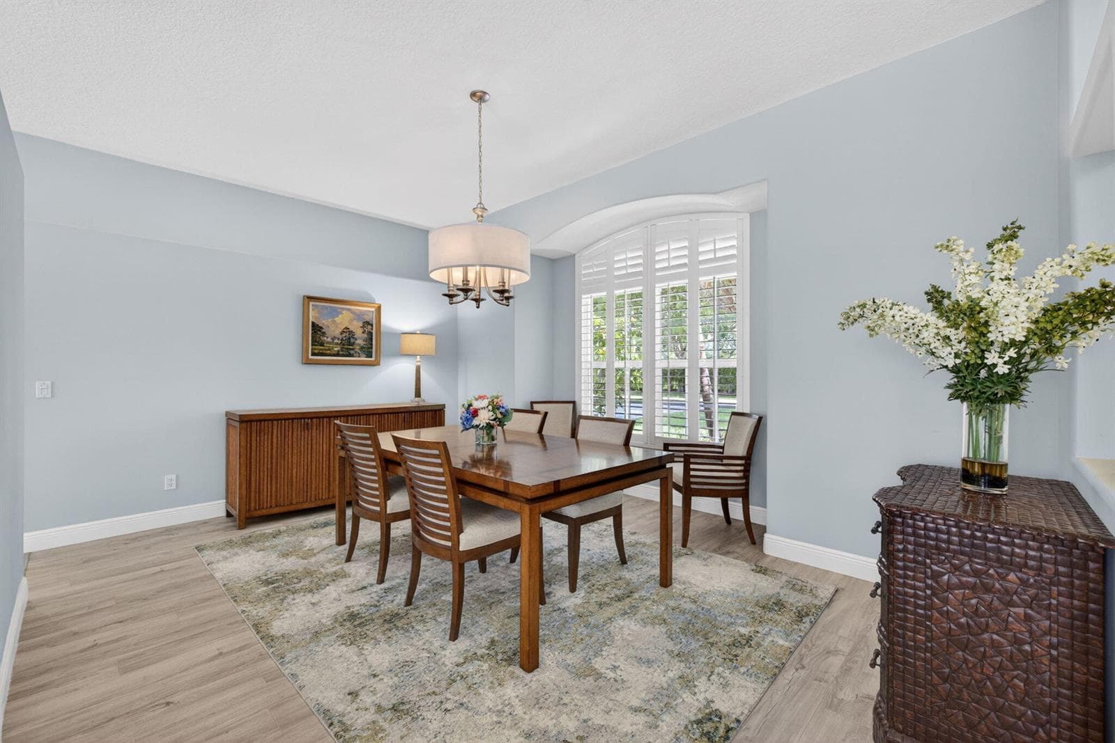 2632 SW River Shore Drive photo 8