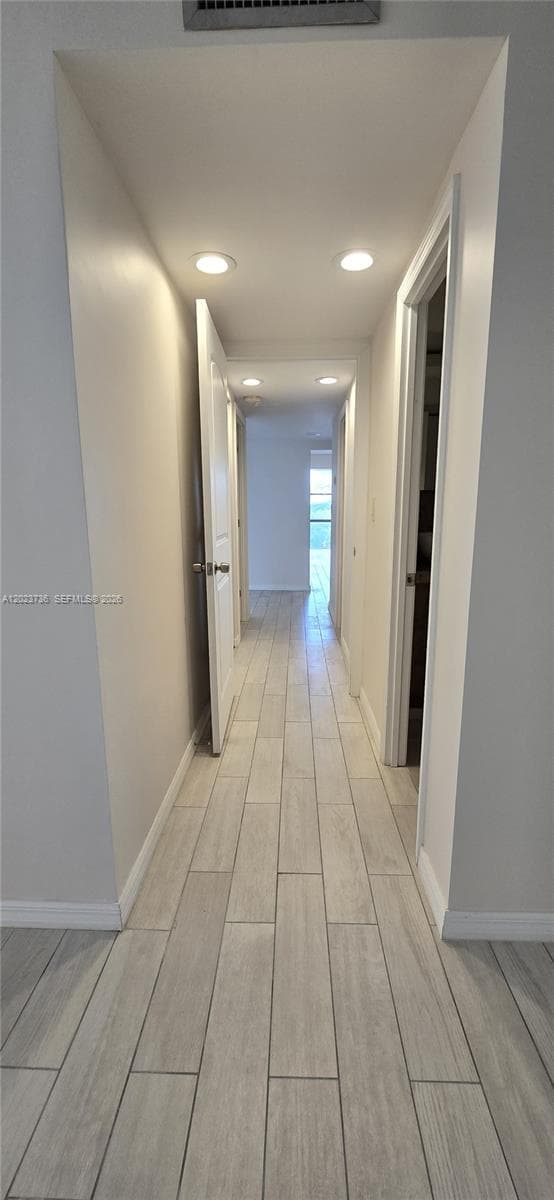 800 Parkview Dr 430 photo 23