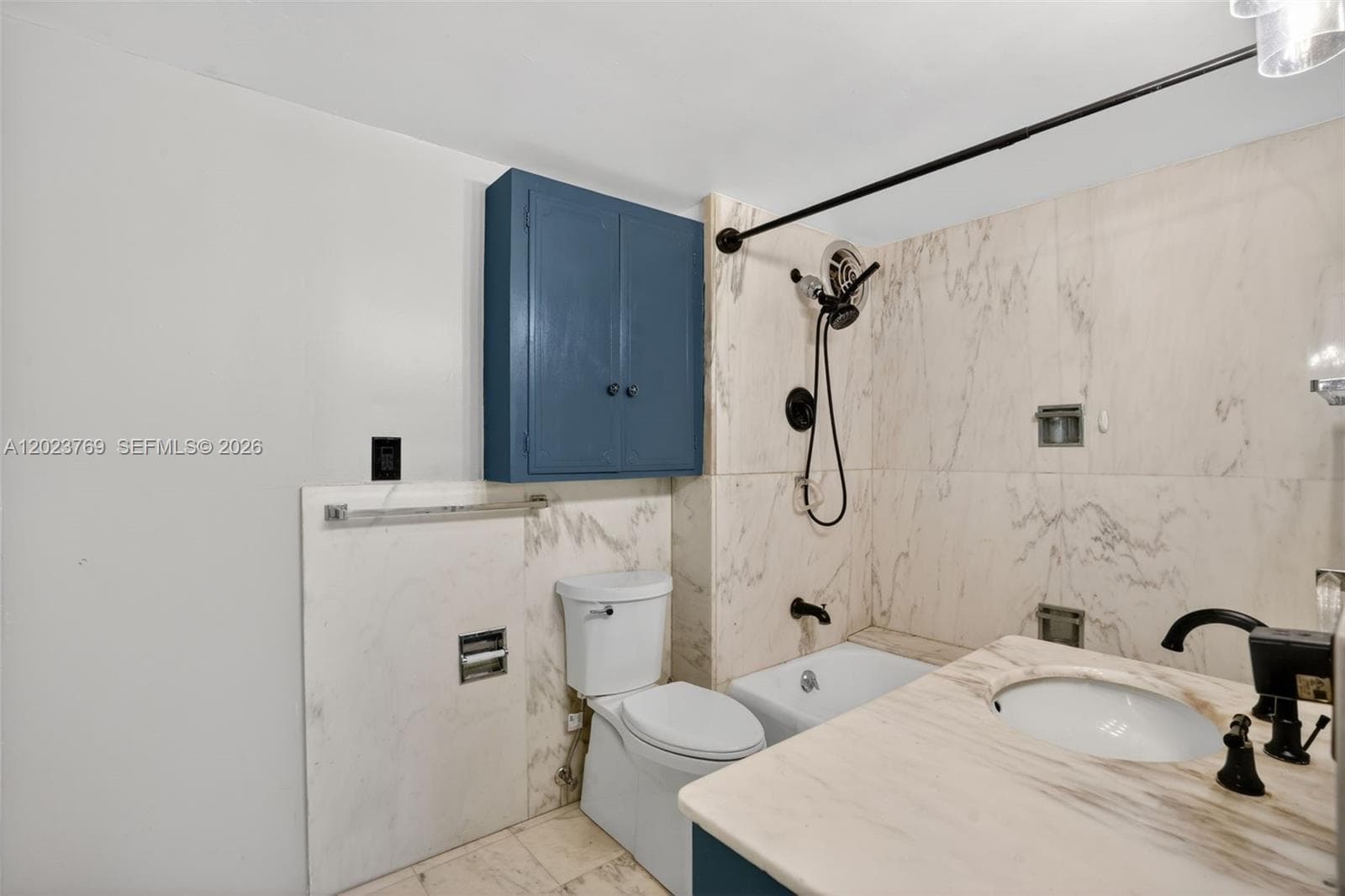 10240 Collins Ave 207 photo 4