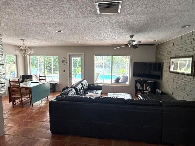 3560 Lloyd Drive photo 7