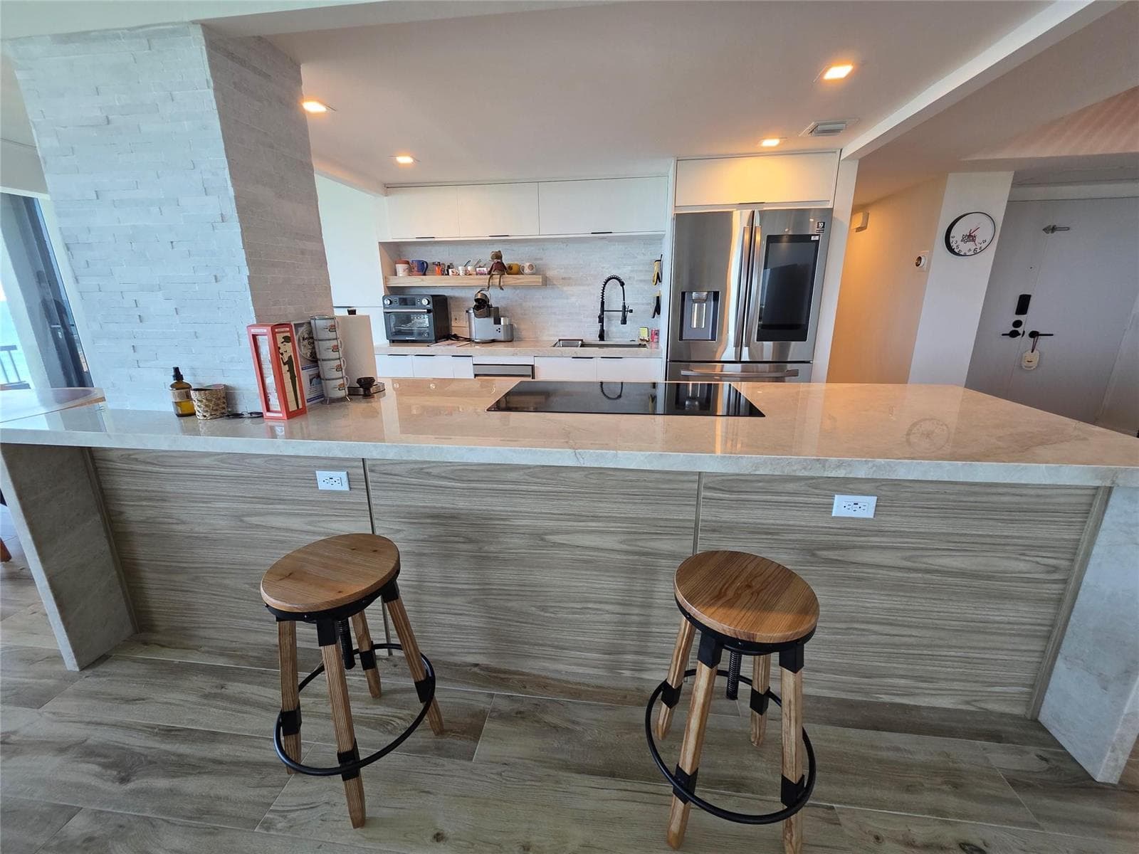 5550 N Ocean Drive photo 5
