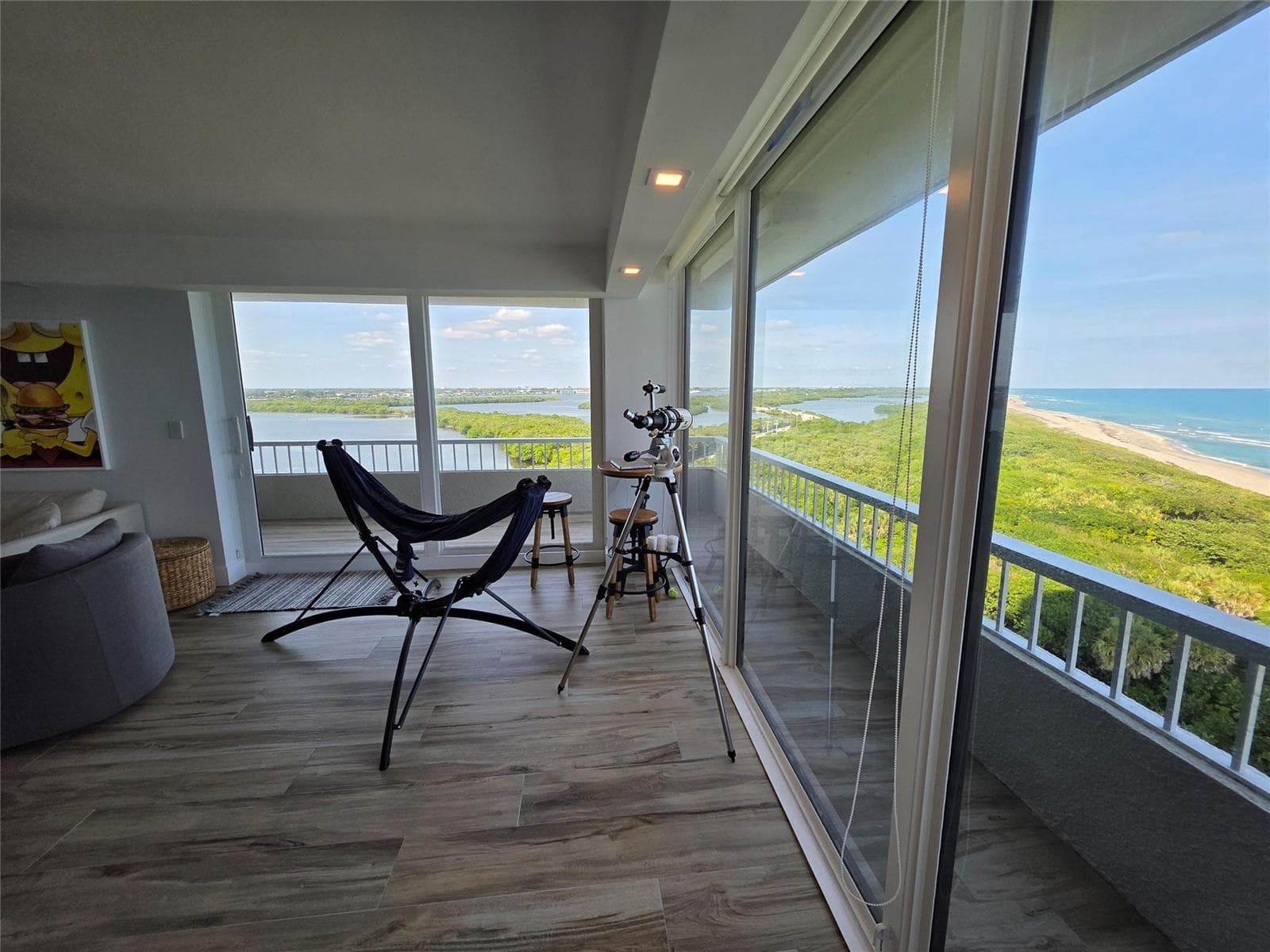 5550 N Ocean Drive photo 4