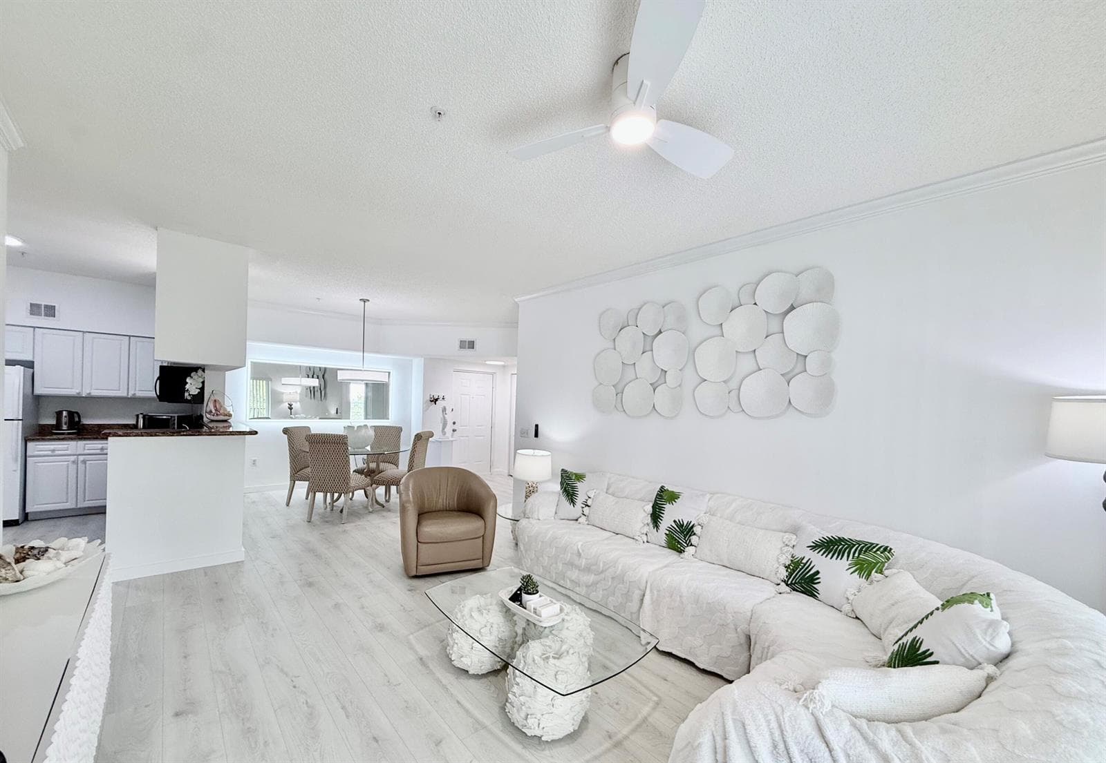 4404 Tuscany Way 4404 photo 4