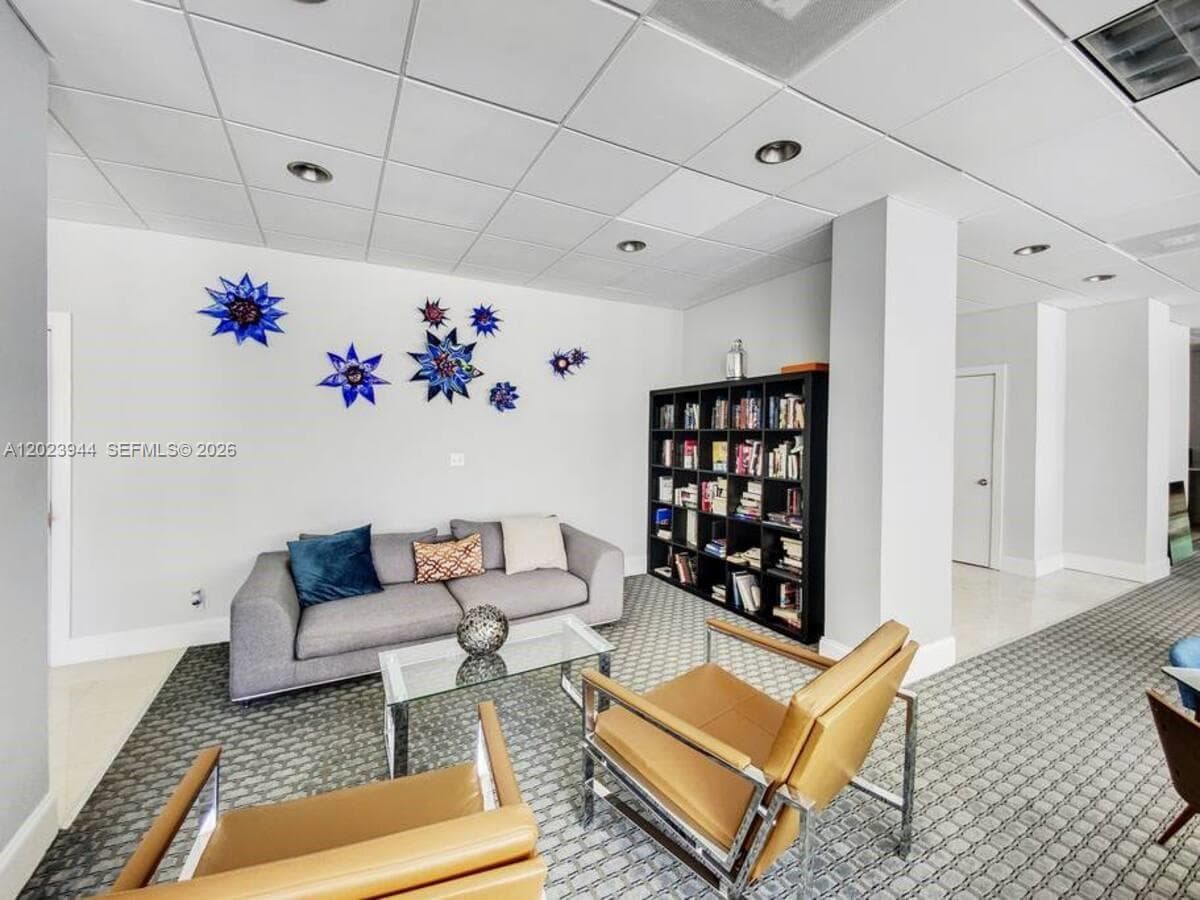 209 N Fort Lauderdale Beach Blvd 5B photo 4