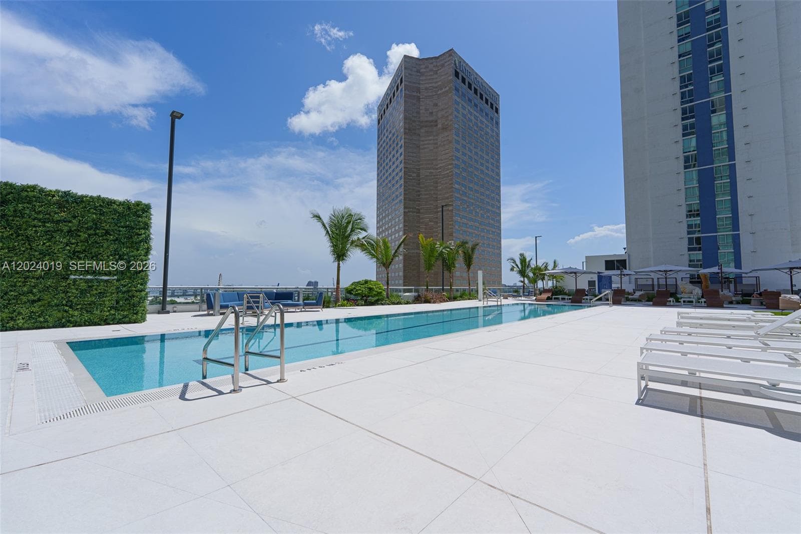 335 S Biscayne Blvd 802 photo 20
