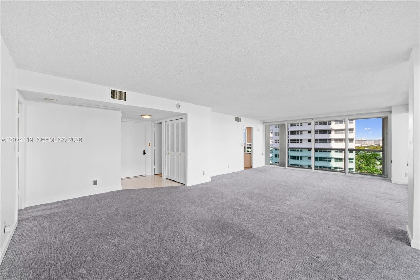 2100 S Ocean Ln 701 photo 7