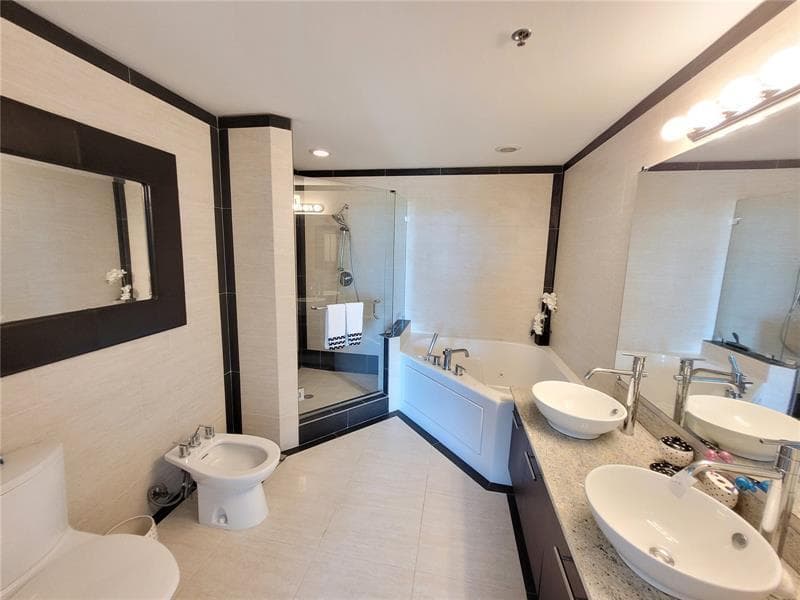 3029 NE 188th Street photo 14