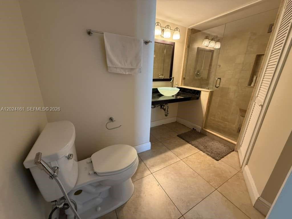 7135 Collins Ave 815 photo 22