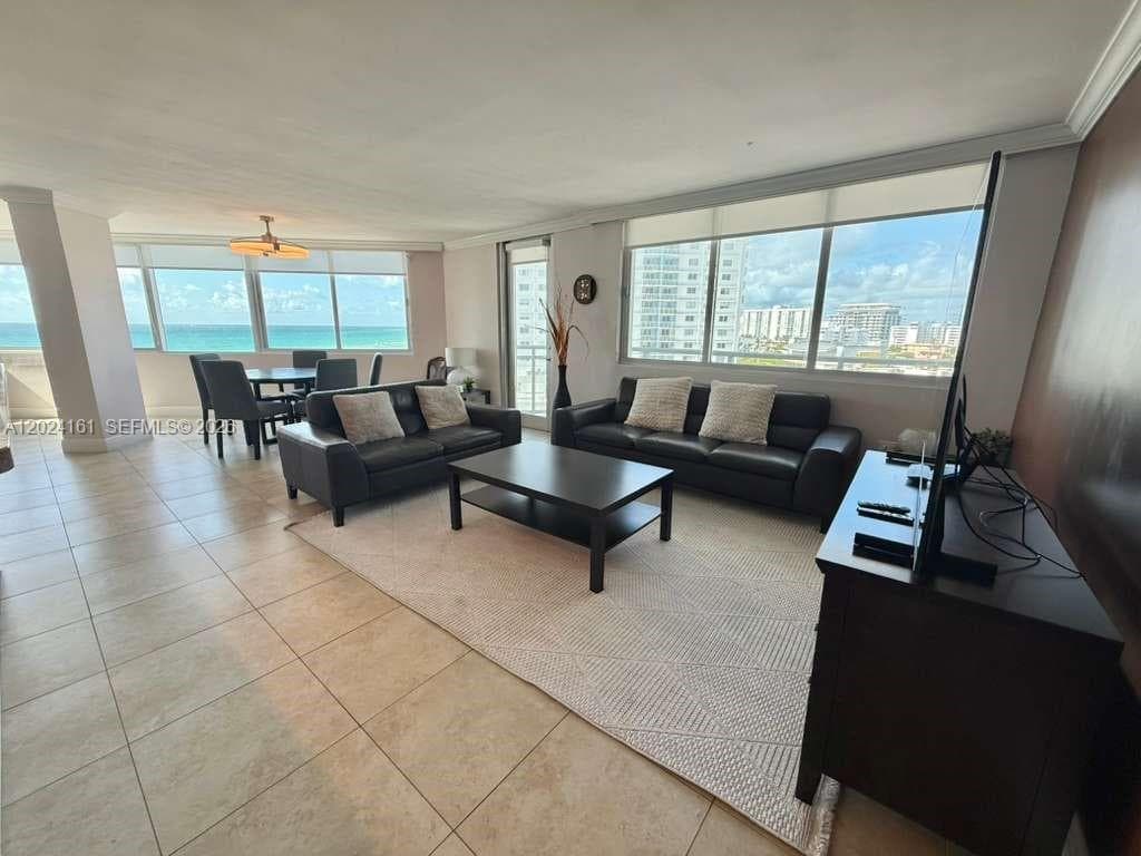 7135 Collins Ave 815 photo 1