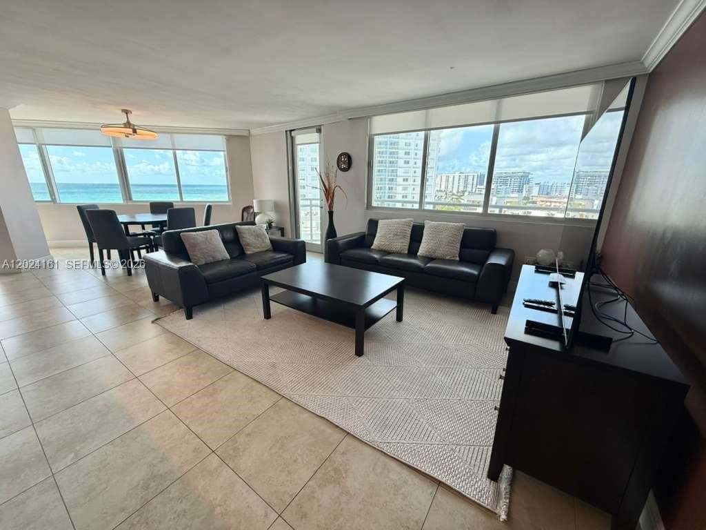 7135 Collins Ave 815 photo 10