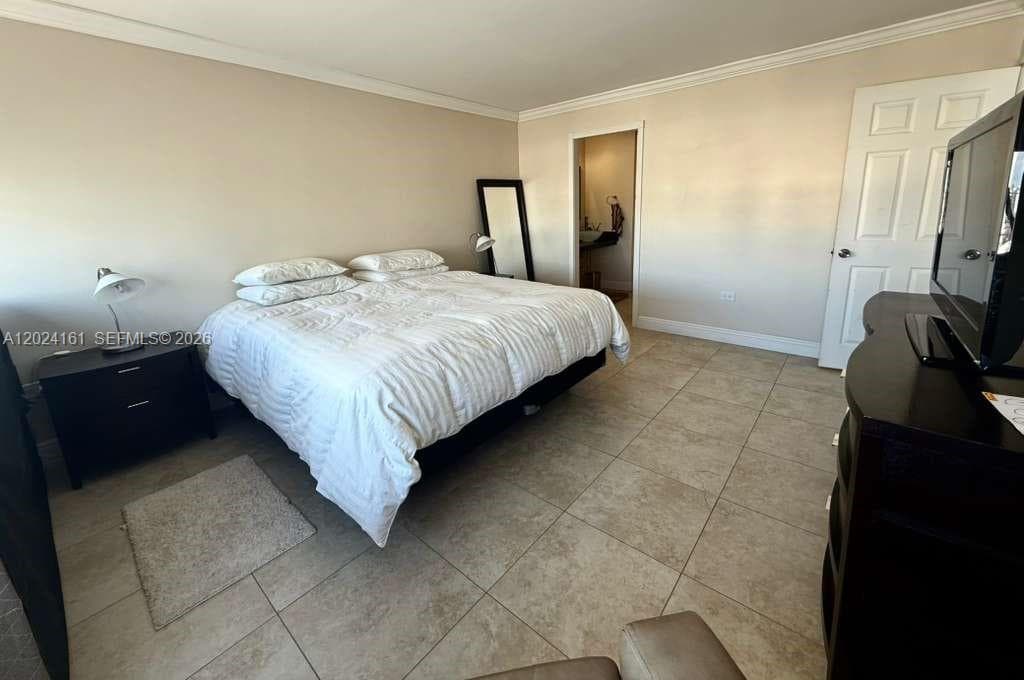 7135 Collins Ave 815 photo 14