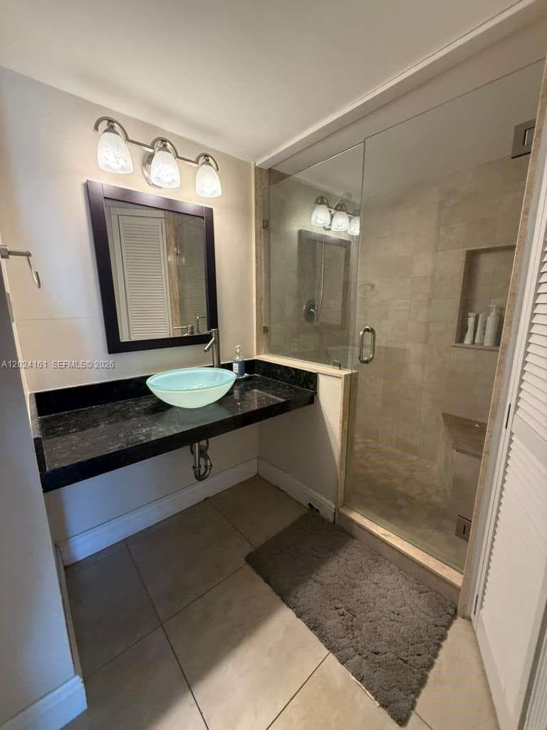 7135 Collins Ave 815 photo 21