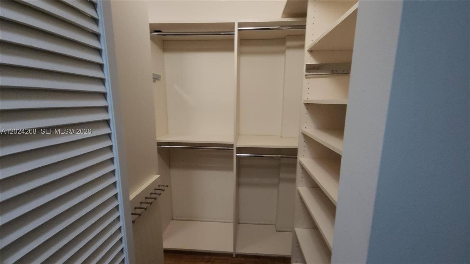 5900 Collins Ave 404 photo 20