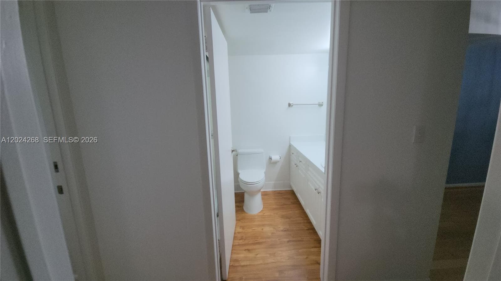 5900 Collins Ave 404 photo 14