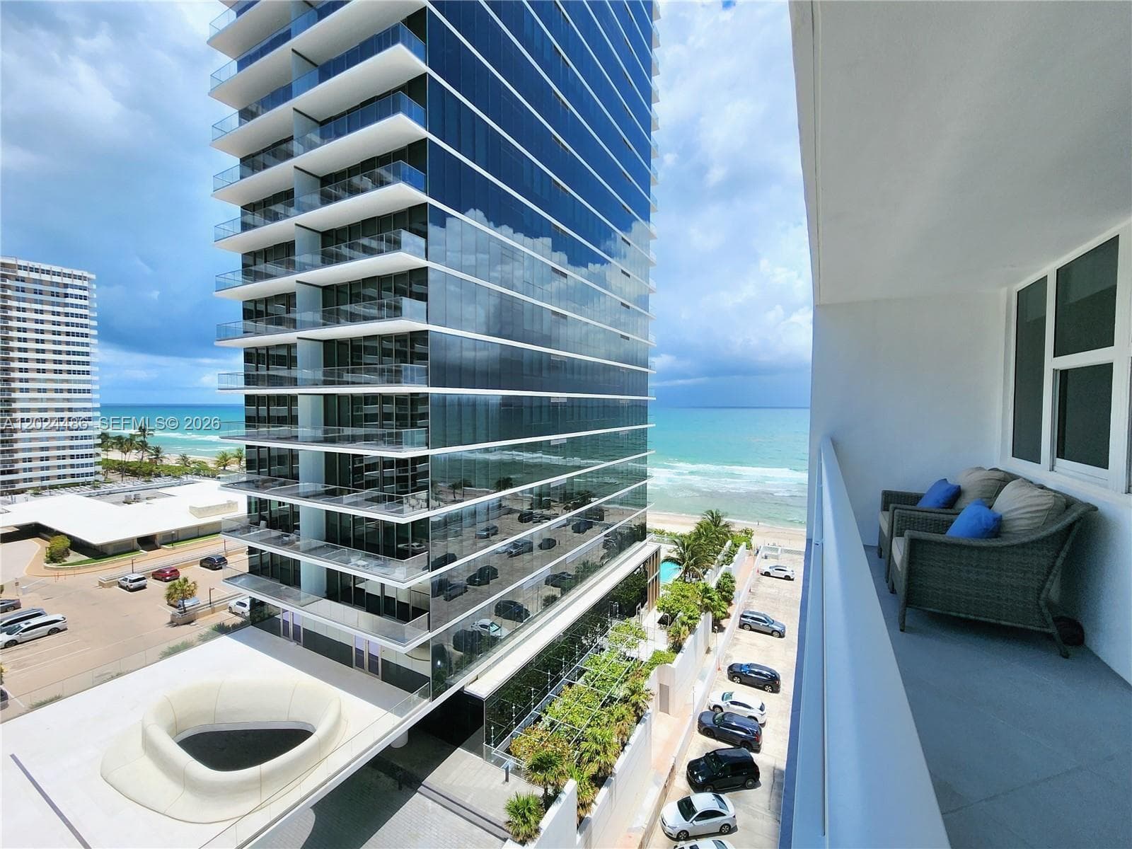 2030 S Ocean Dr 923 photo 3