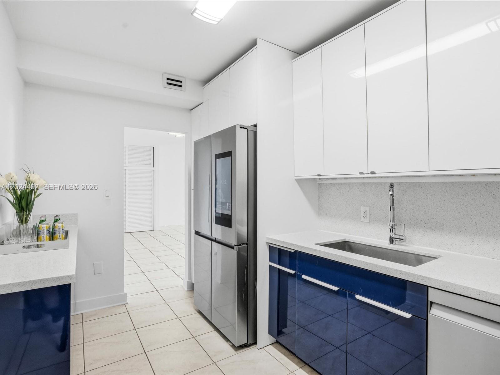 10185 Collins Ave 703 photo 10