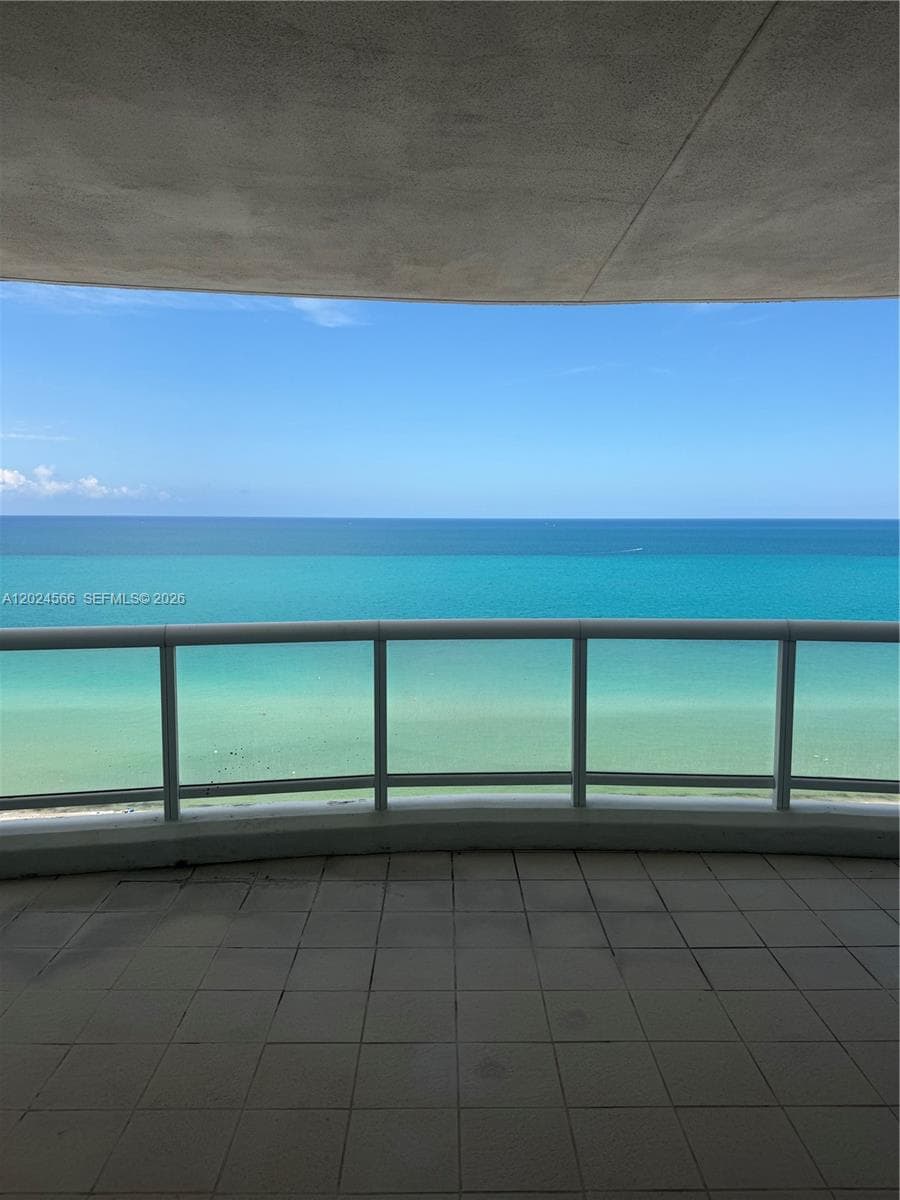 4201 Collins Ave 1503 photo 20