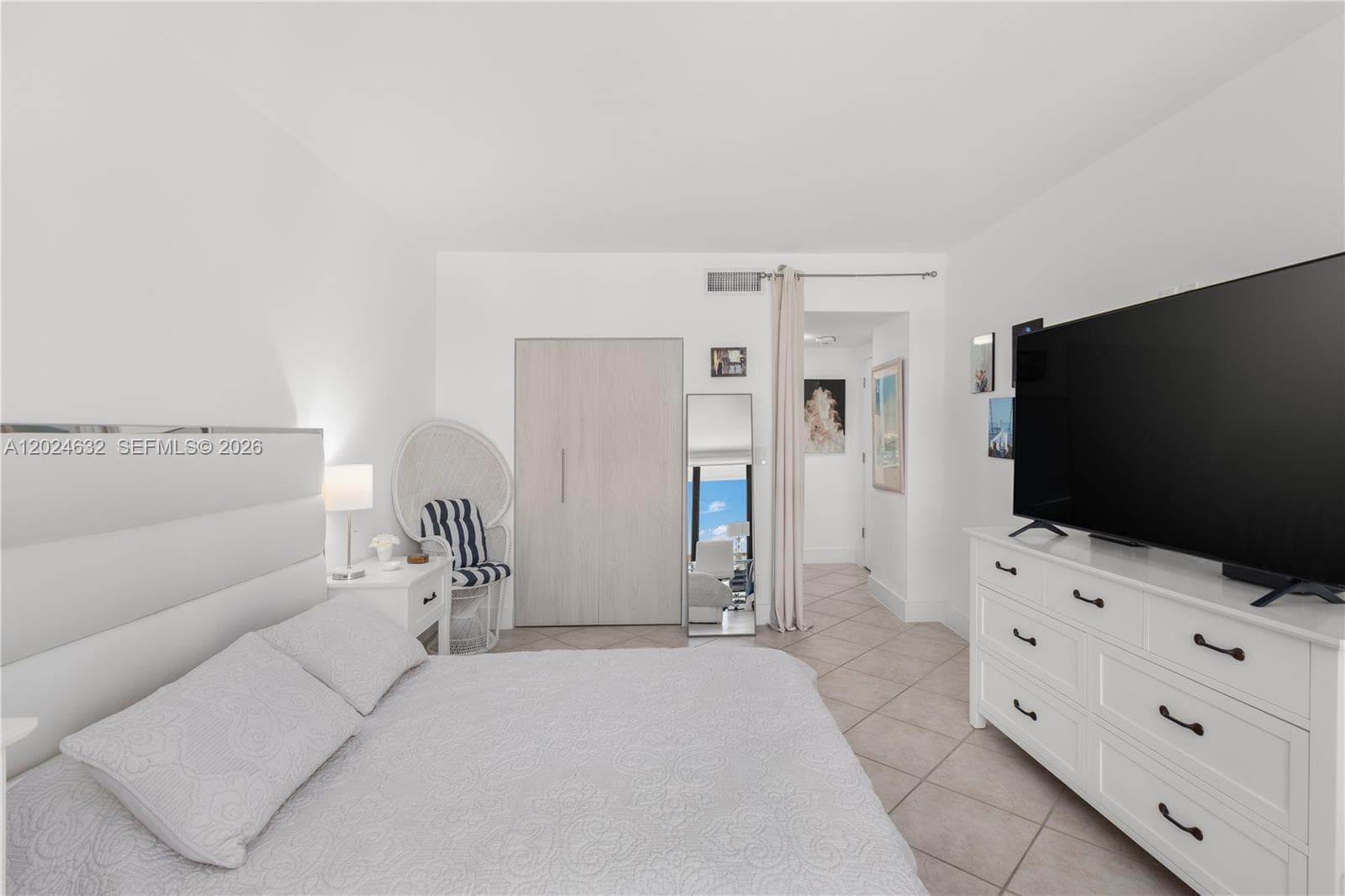 20281 E Country Club Dr 510 photo 15