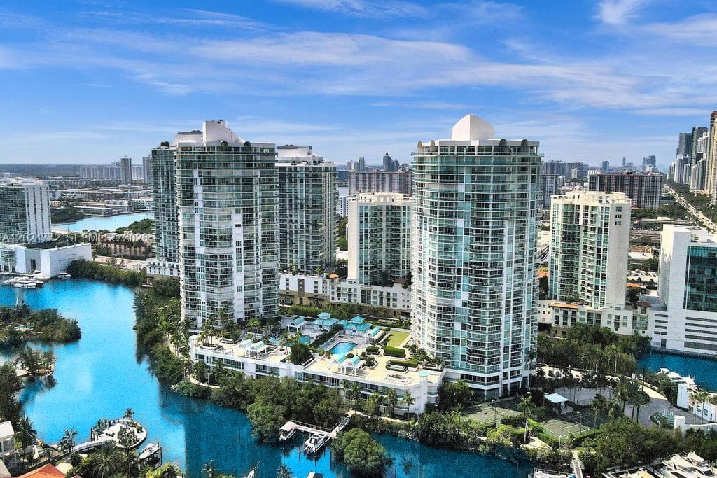 16500 Collins Ave TS-3 photo 5