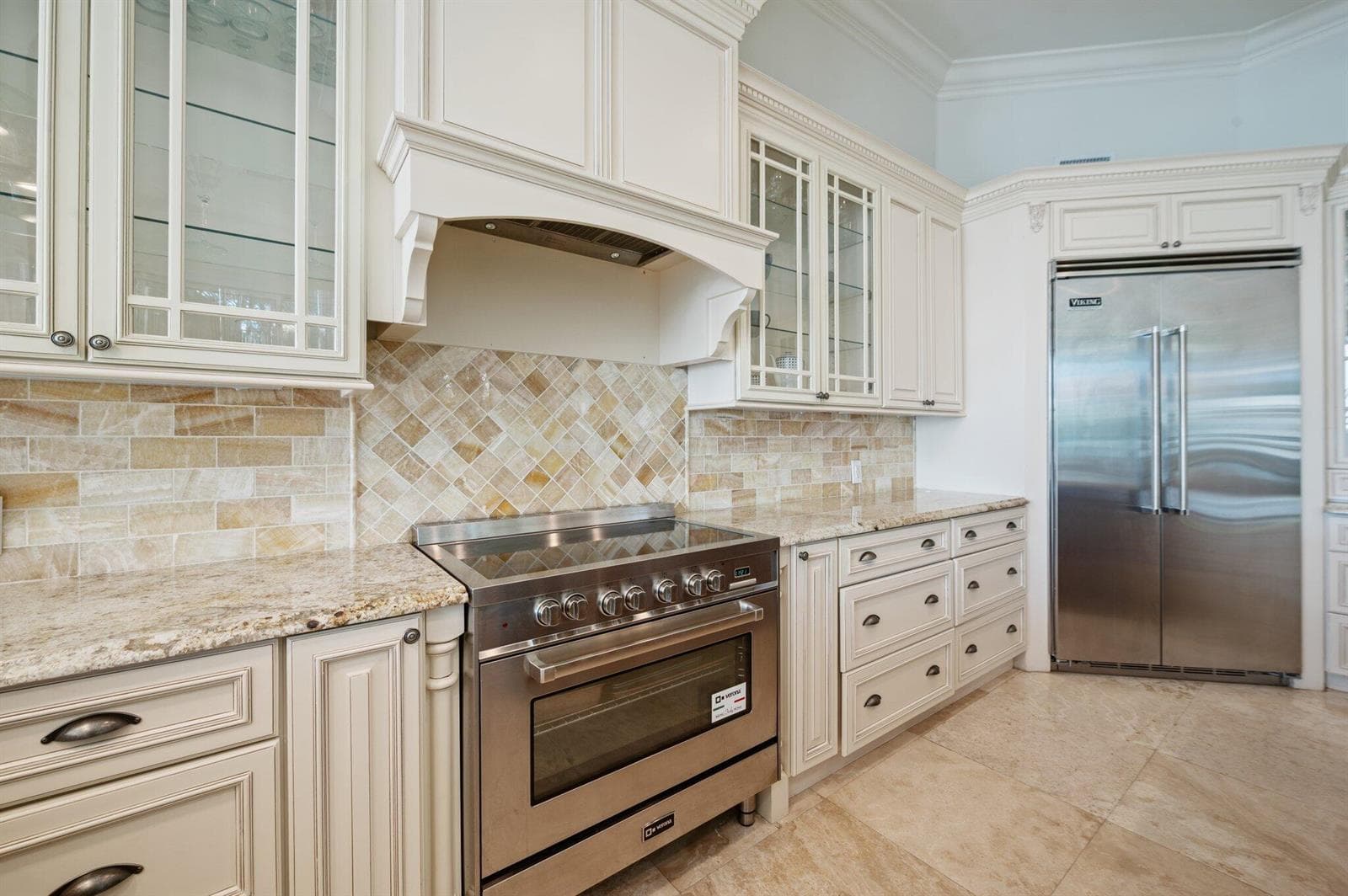 81 S Island Dr photo 16