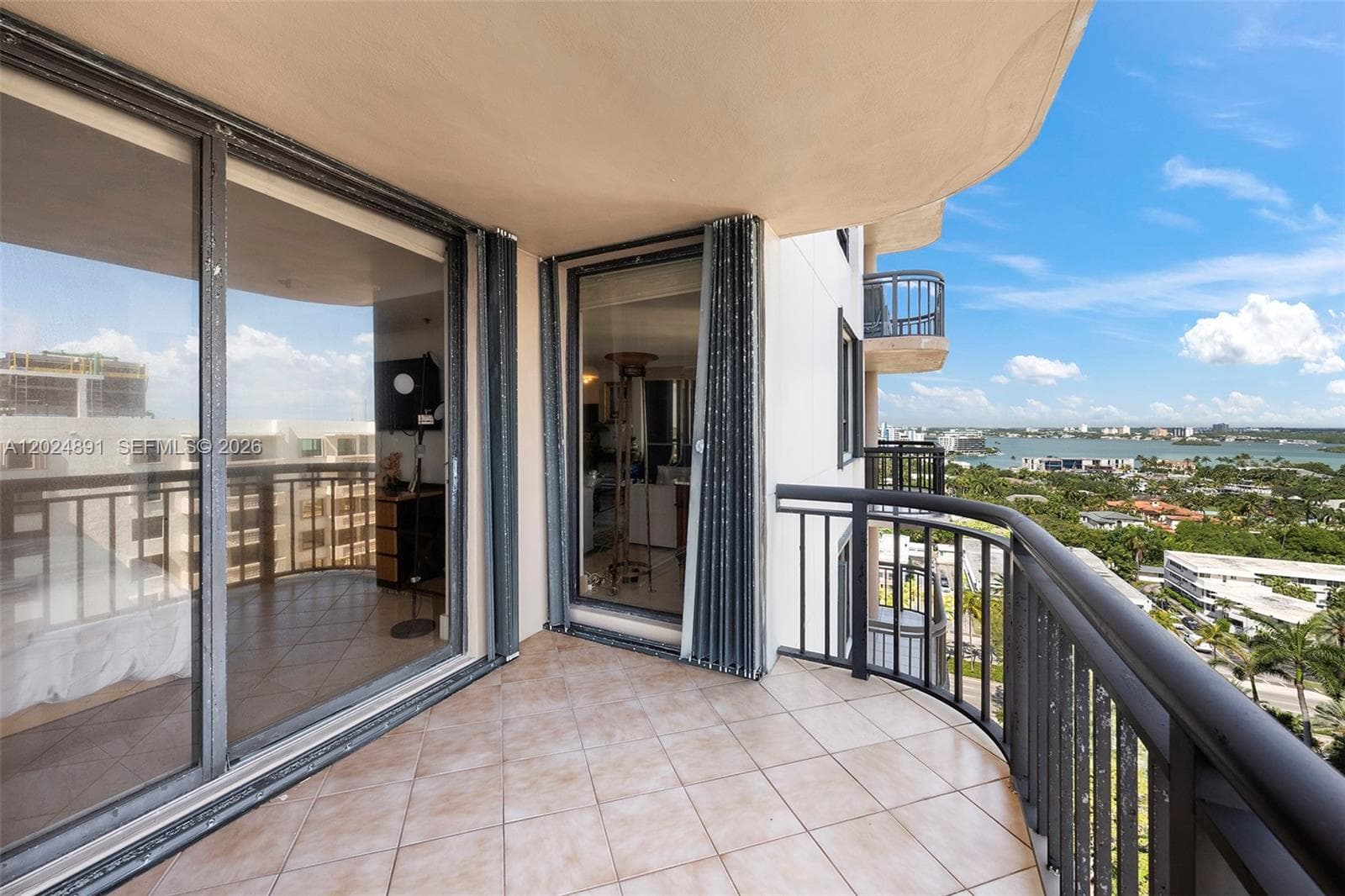 10175 Collins Ave 1505 photo 16