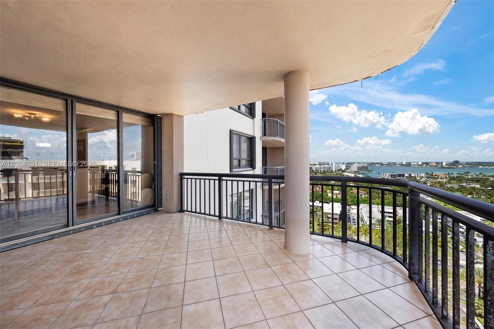 10175 Collins Ave 1505 photo 15