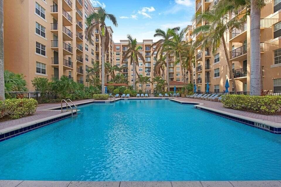 1805 N Flagler Drive 107 photo 8