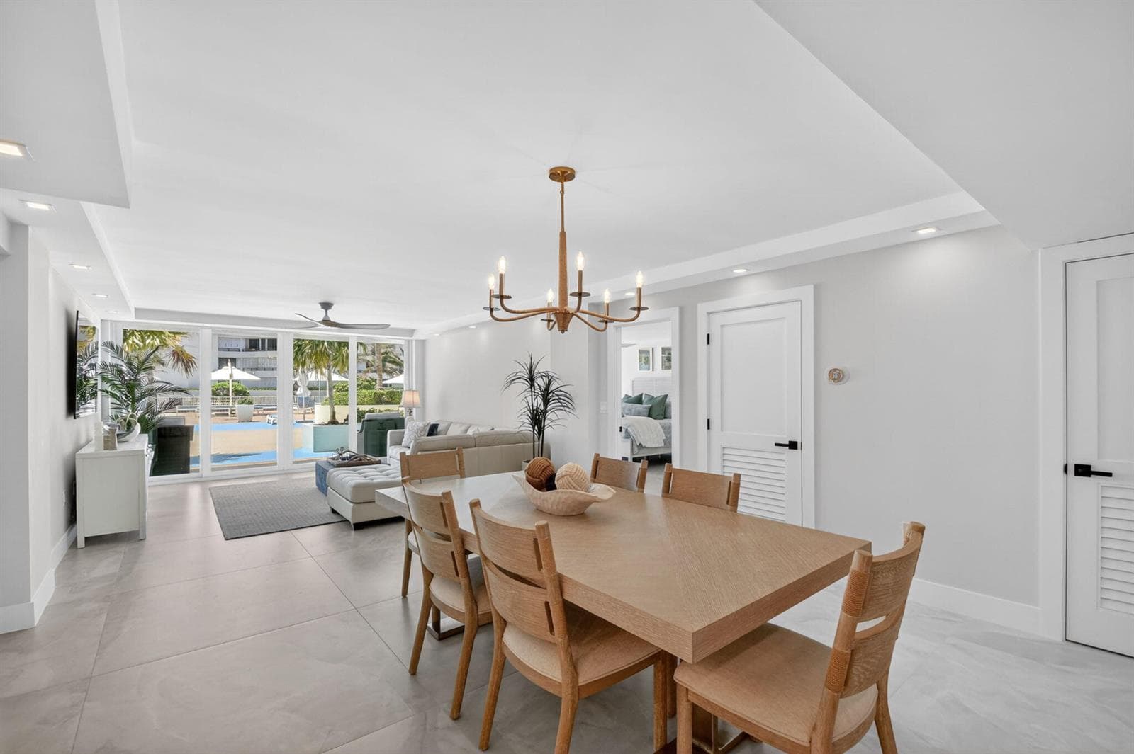 3546 S Ocean Boulevard 203 photo 22