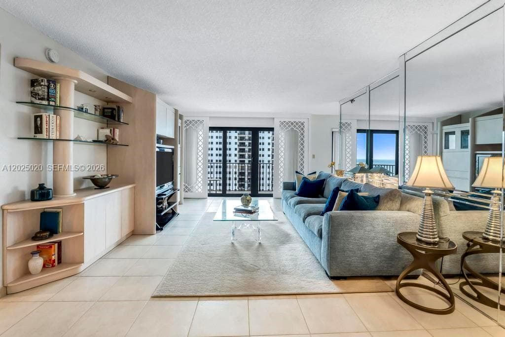 1201 S Ocean Dr 2003N photo 7