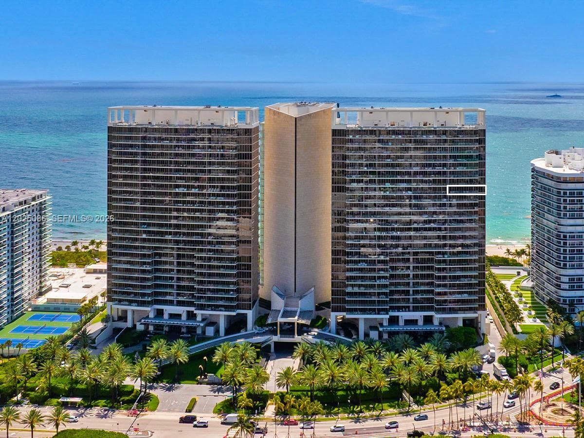 9701 Collins Ave 2001S photo 3
