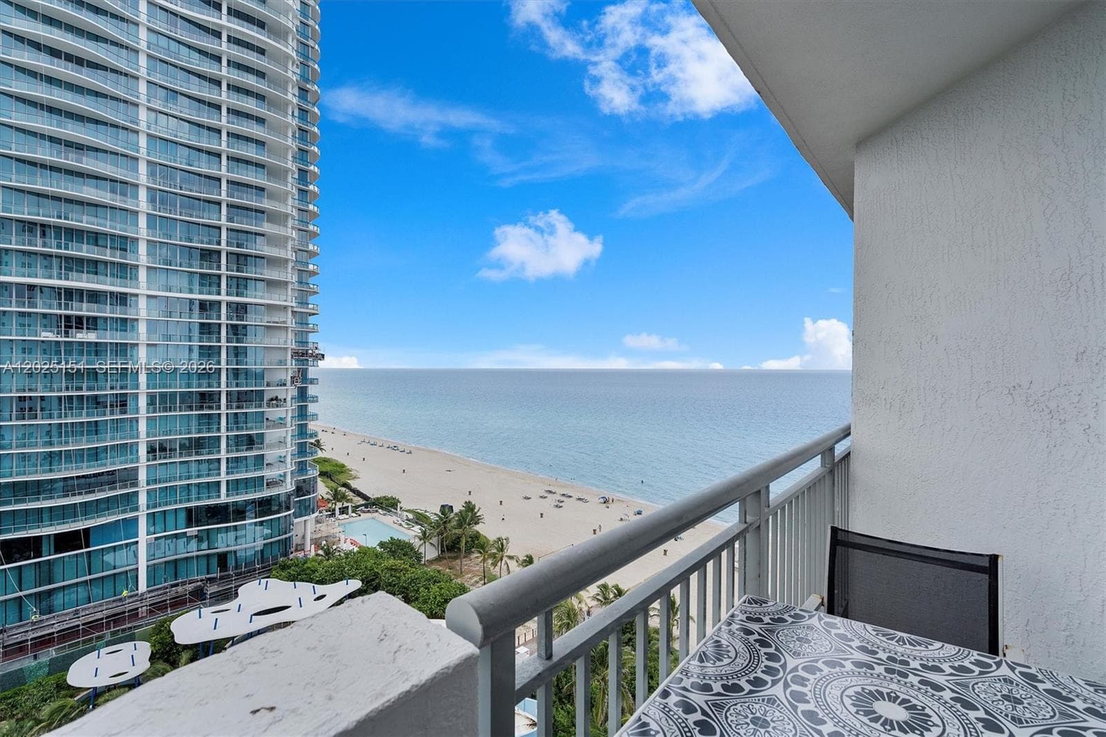 17375 Collins Ave 1507 photo 1