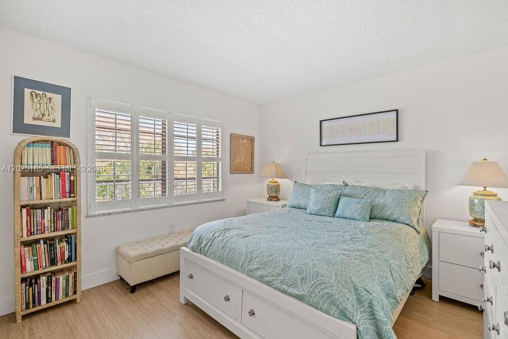 5300 Highway A1a 302 photo 22