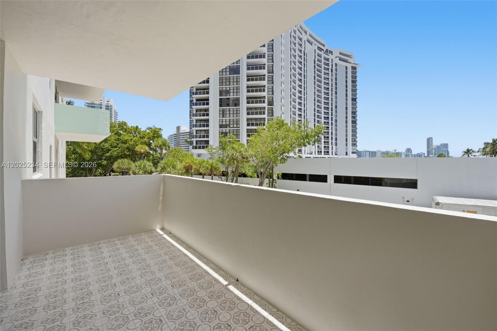 5 Island Ave 2F photo 12