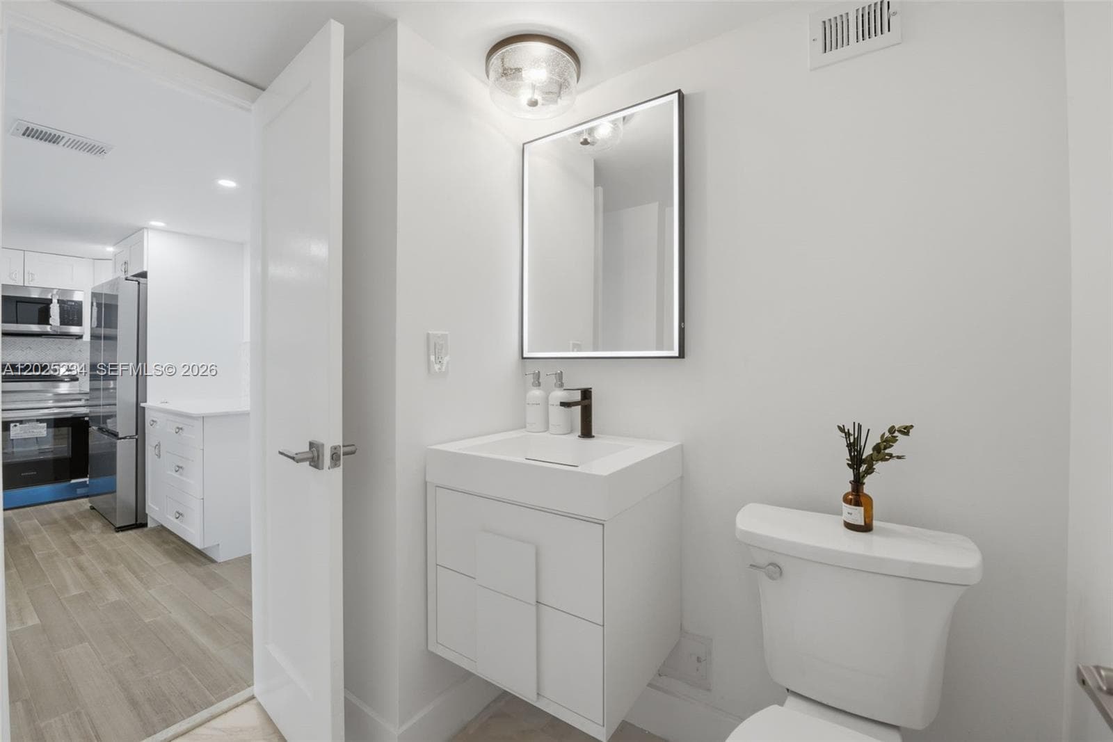 5 Island Ave 2F photo 9