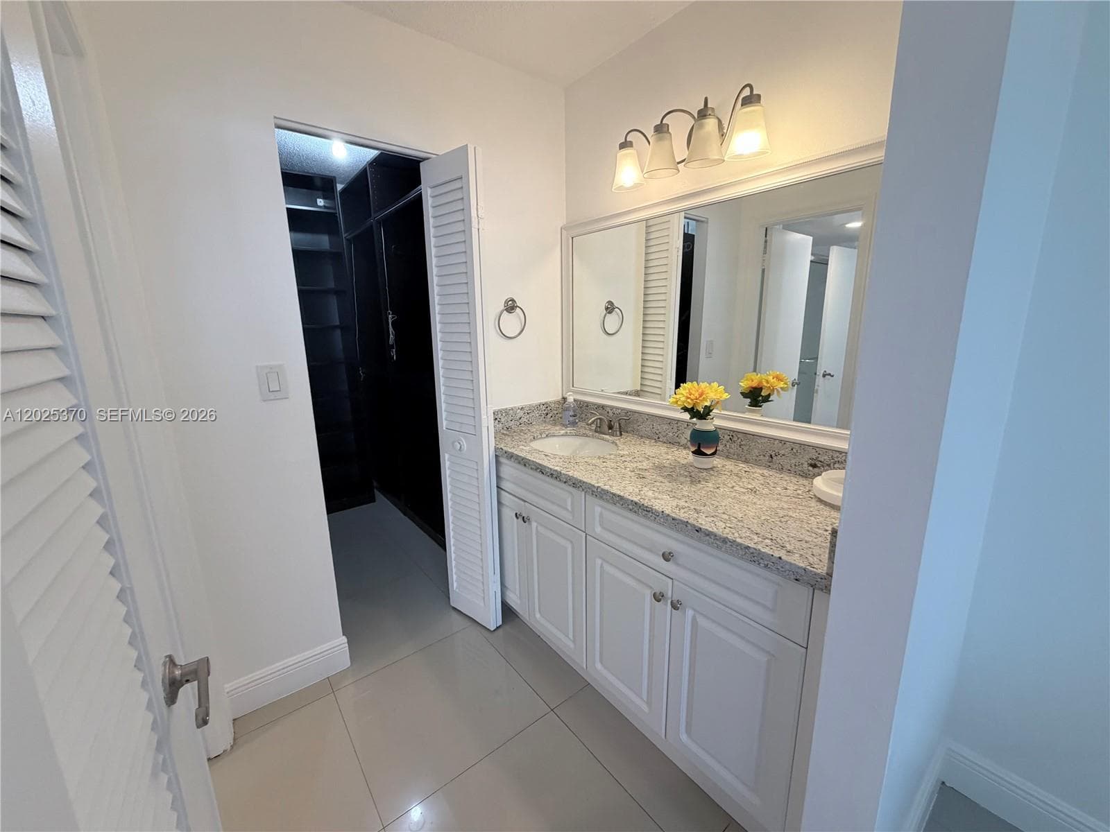 1825 S Ocean Dr 611 photo 10