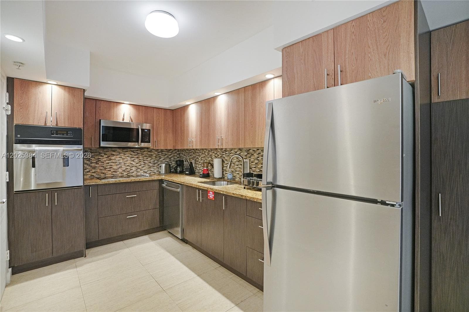 4001 S Ocean Dr 3P photo 3