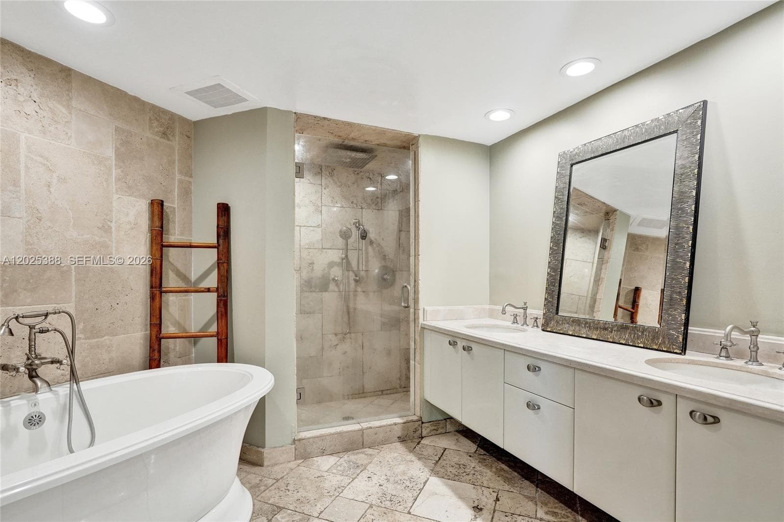 333 Las Olas Way 1608 photo 23