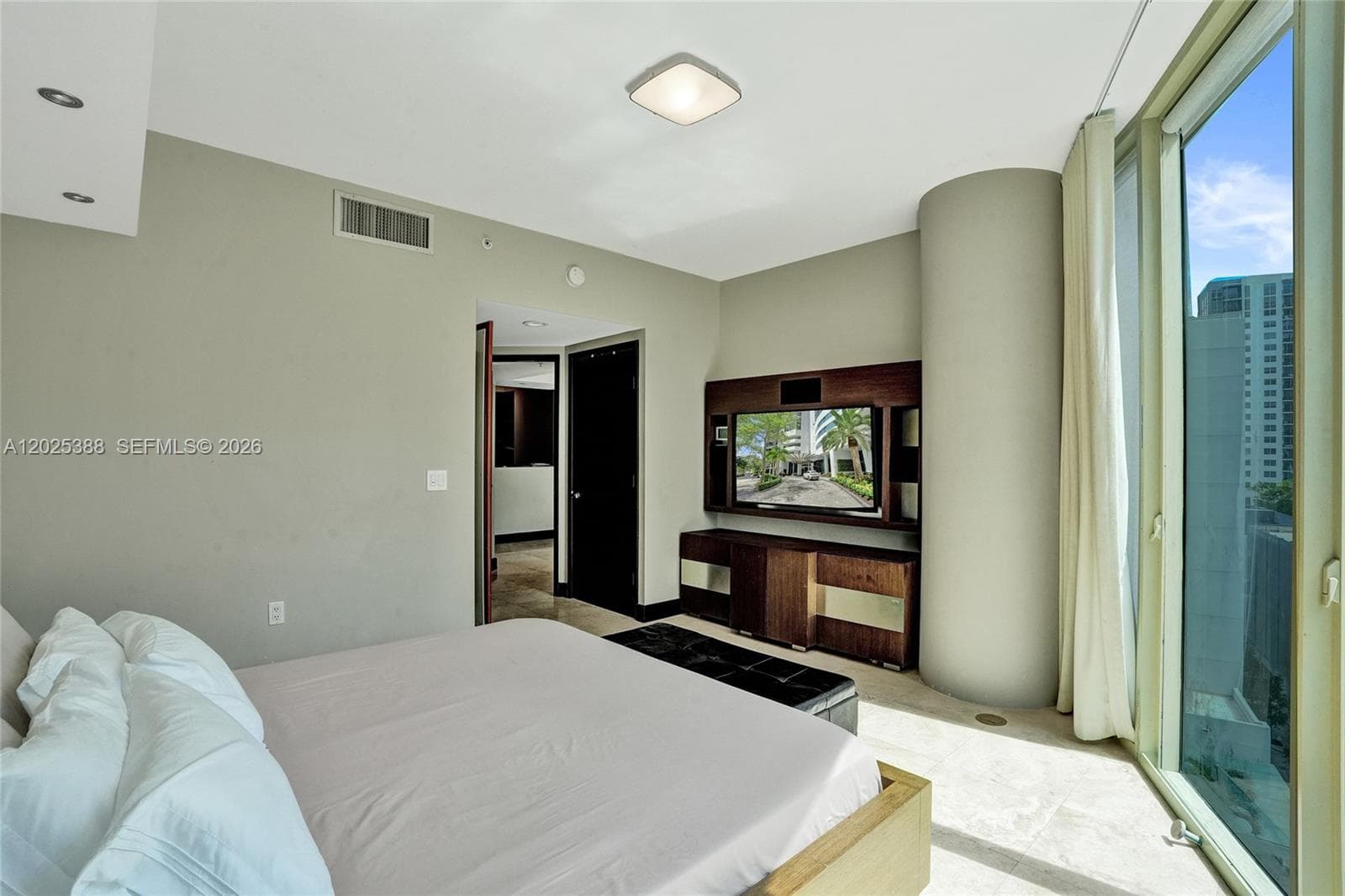 333 Las Olas Way 1608 photo 22