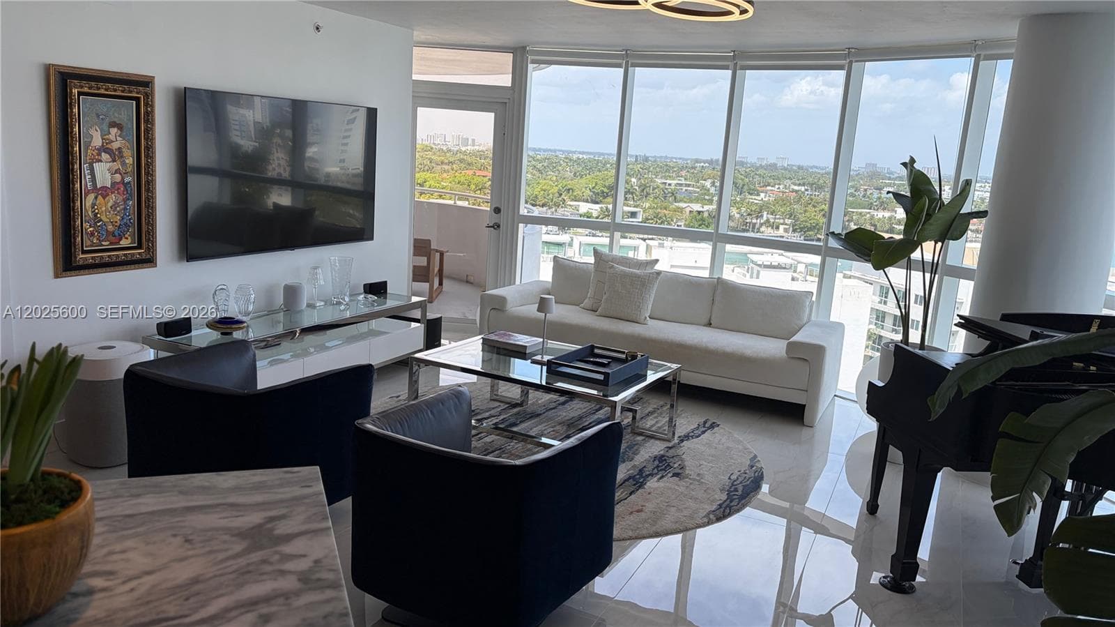 6301 Collins Ave 1207 photo 3