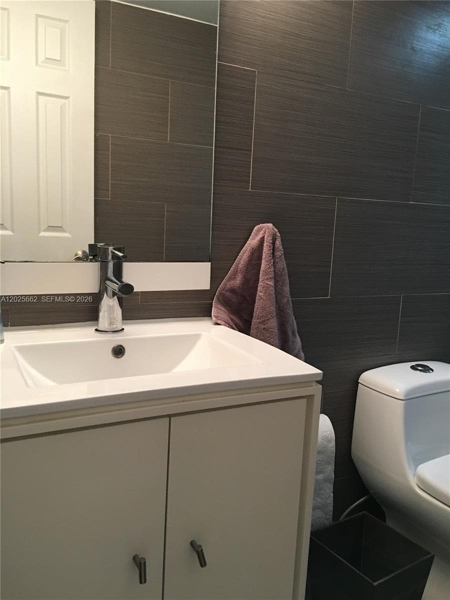10971 SW 69 terrace 10971 photo 8