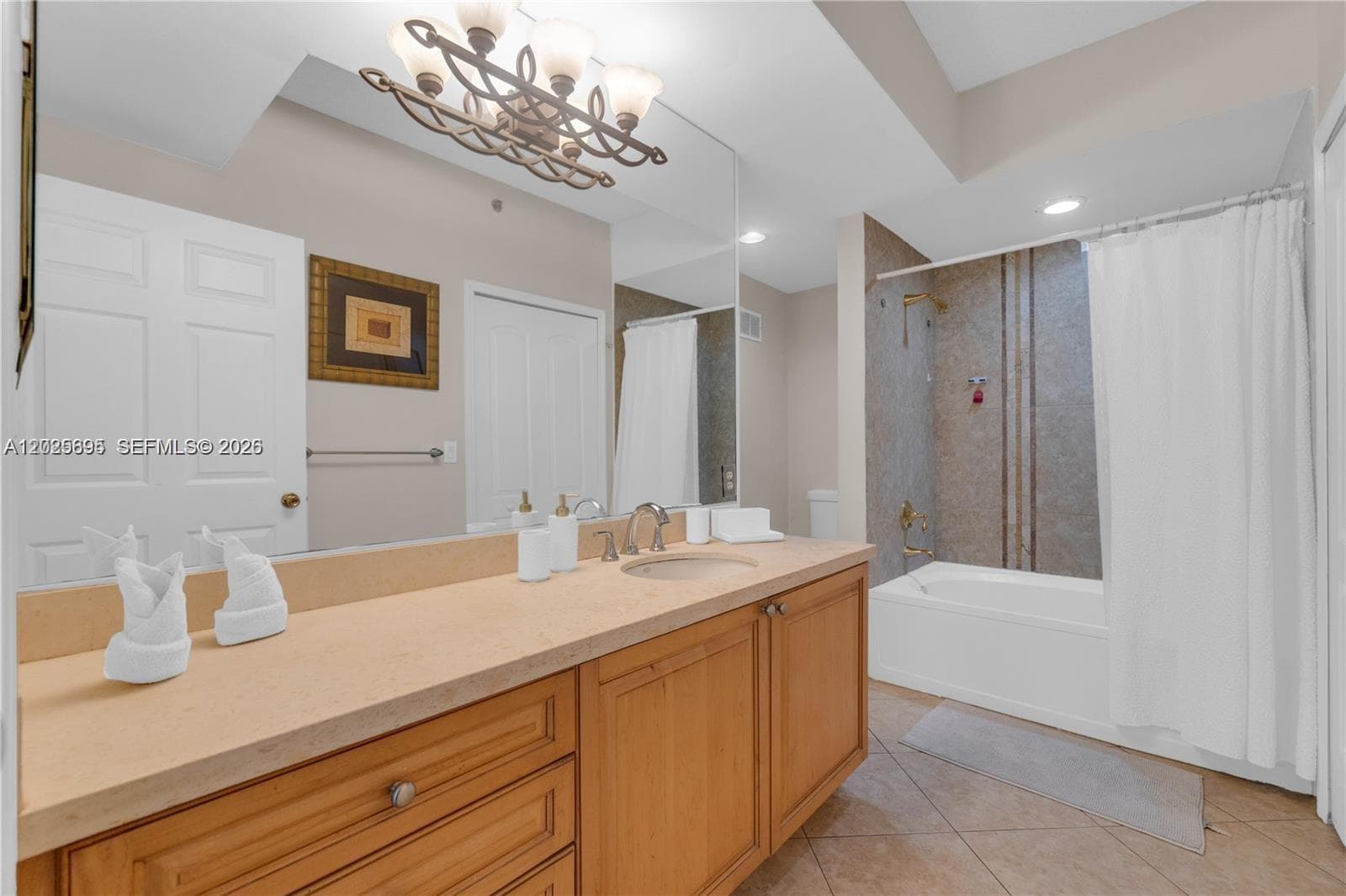 3235 NE 184th St 11103 photo 14