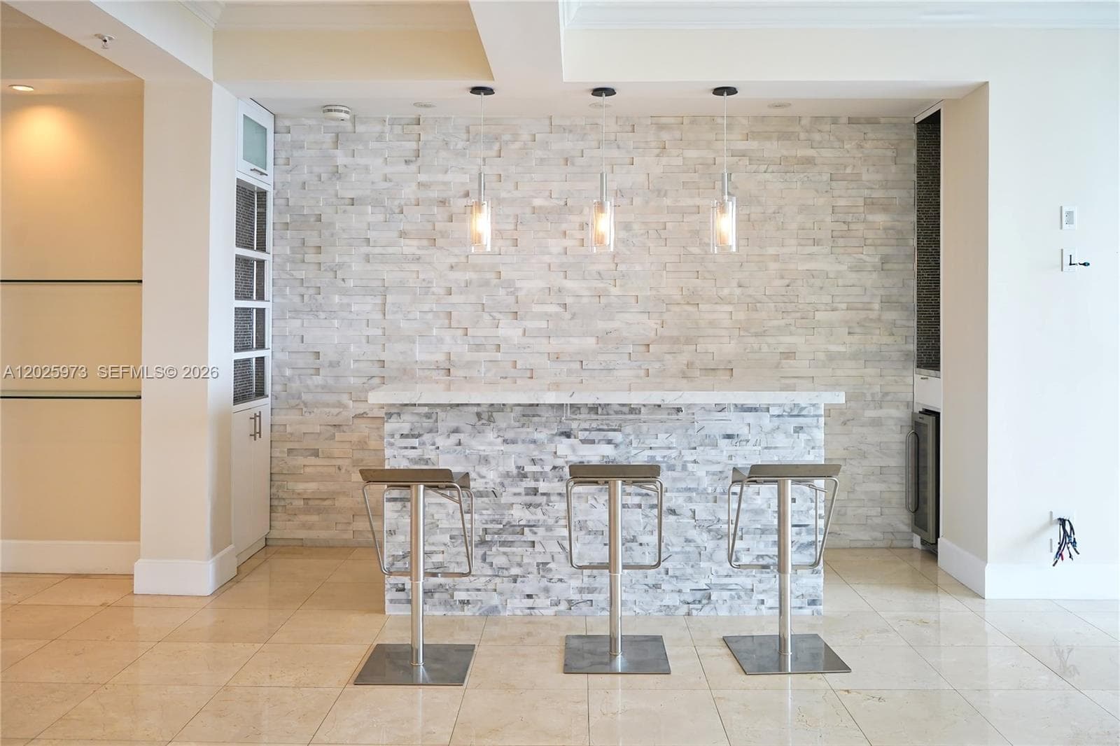 848 Brickell Key Dr 306 photo 4
