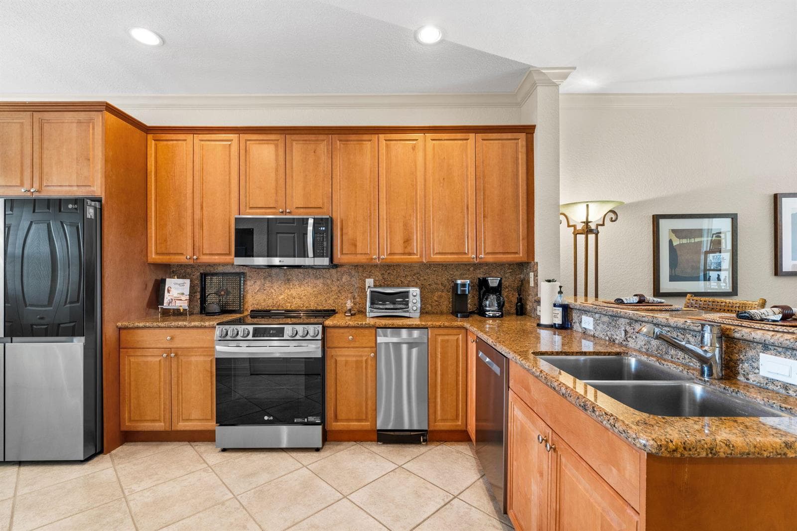 2720 NE 15th Street 303 photo 11
