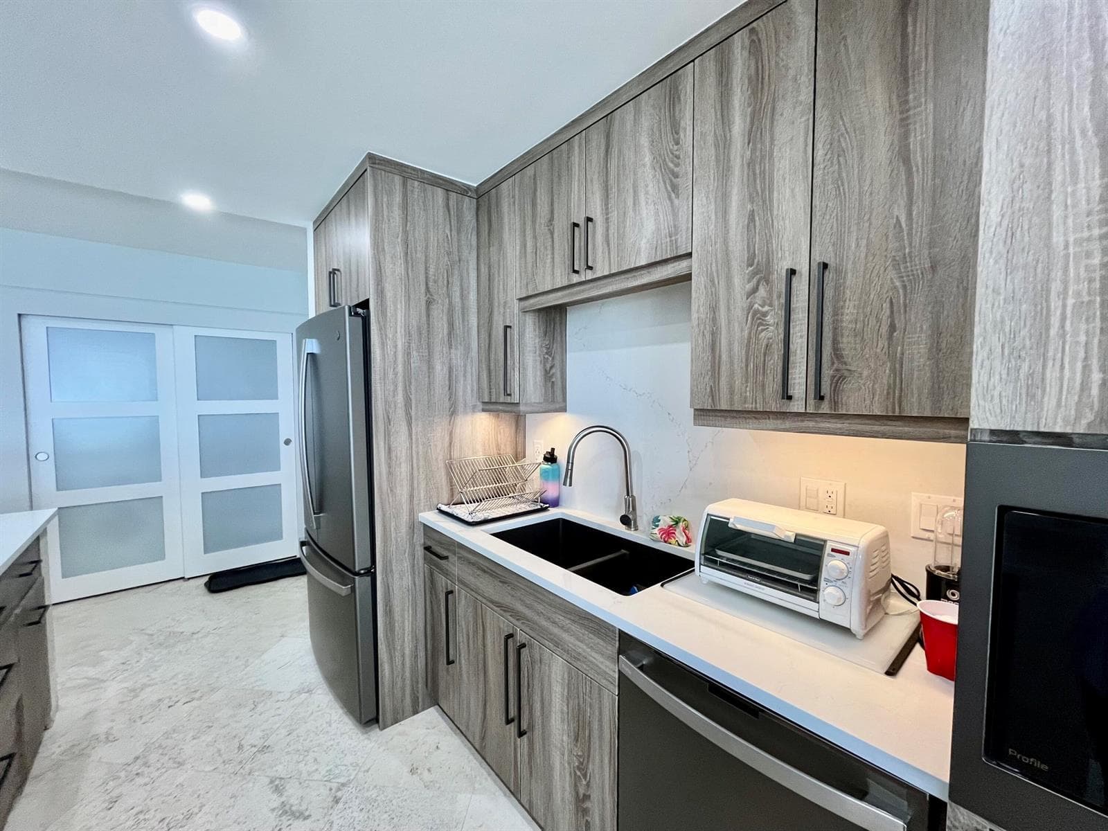 5440 N Ocean Drive 1107 photo 6