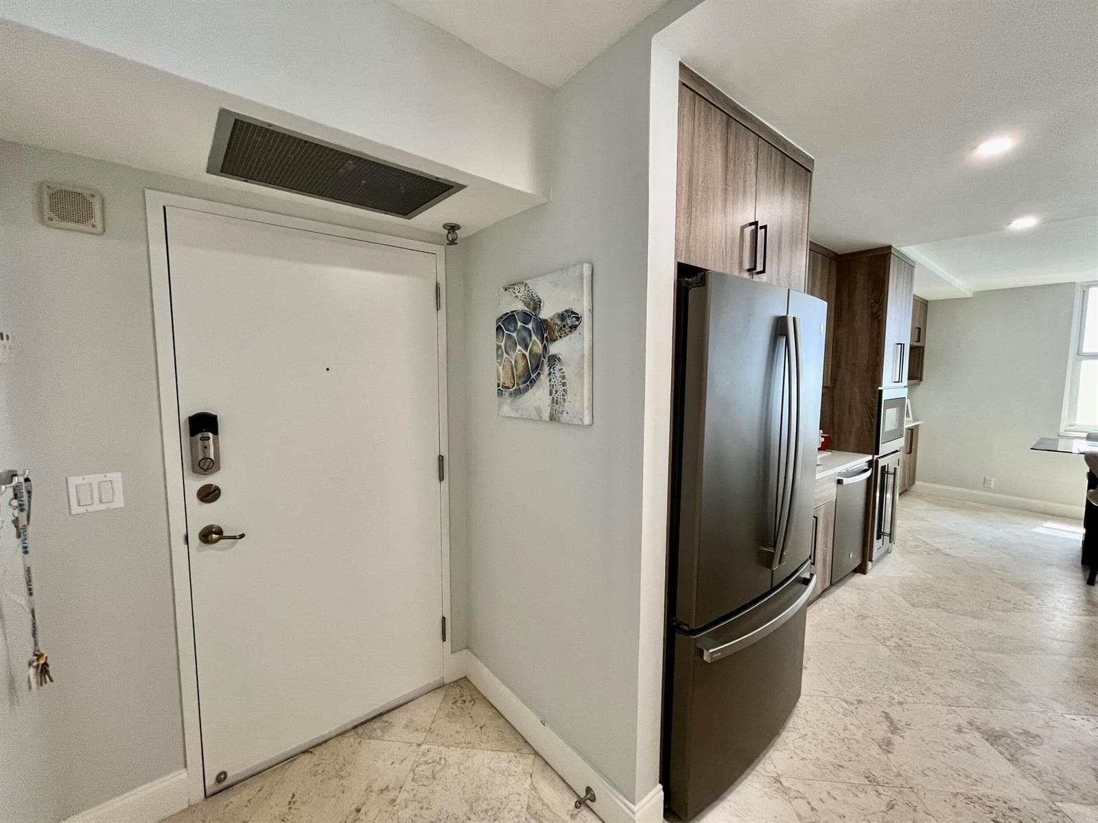 5440 N Ocean Drive 1107 photo 15