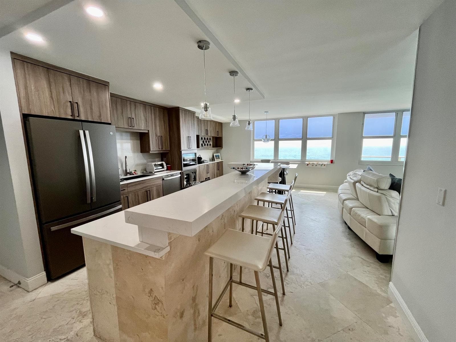 5440 N Ocean Drive 1107 photo 11
