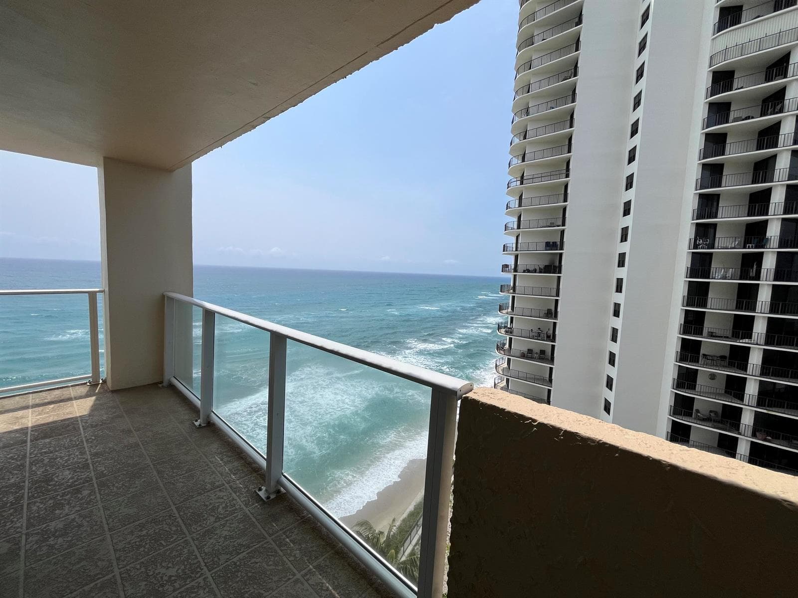 5440 N Ocean Drive 1107 photo 21