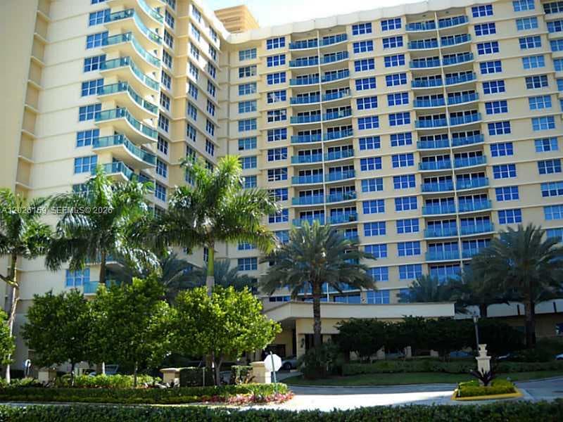 2501 S OCEAN DR PH23 photo 23