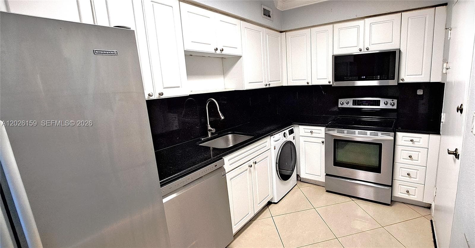 2501 S OCEAN DR PH23 photo 11