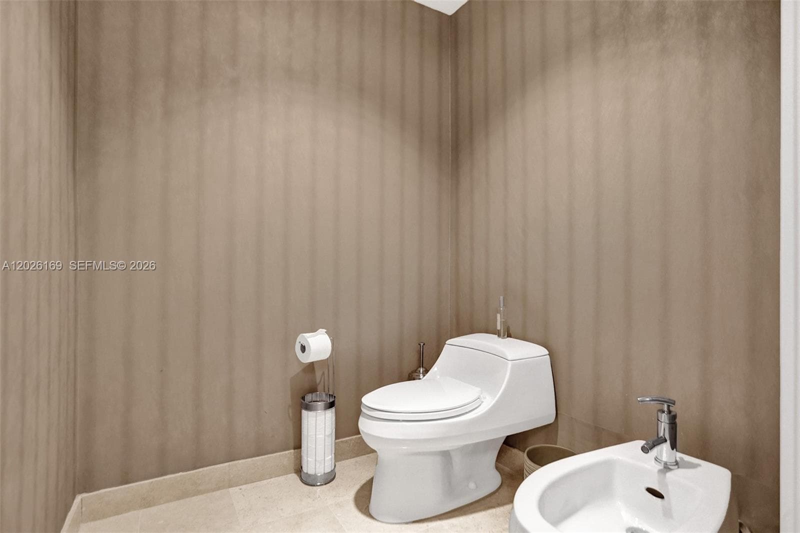 3101 S Ocean Dr 2005 (available June 18 ) photo 23